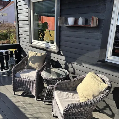 Romslig Familiehus Pa Sorlandskysten Kristiansand