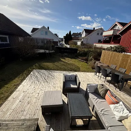 Holiday home Romslig Familiehus Pa Sorlandskysten *
