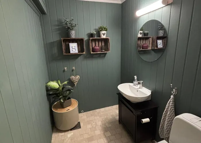 Feriehus Romslig Familiehus Pa Sorlandskysten